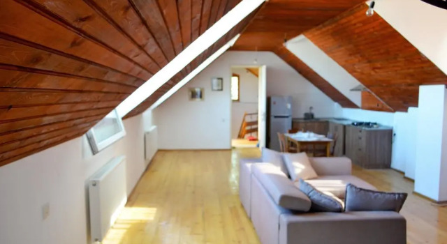 LOFT in center with open terrace, Забронировать Отель Тбилиси Регион Тбилиси, рядом с Концертный зал Тбилиси