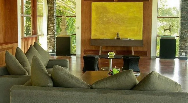 Solymar Villa