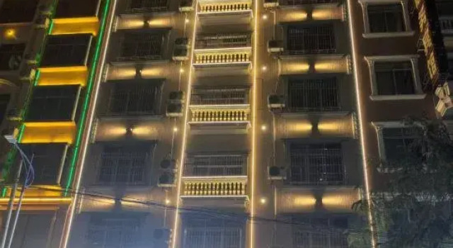 Dongxing Mingna Hotel, Rezerwuj Hotel Dongxing Guangxi