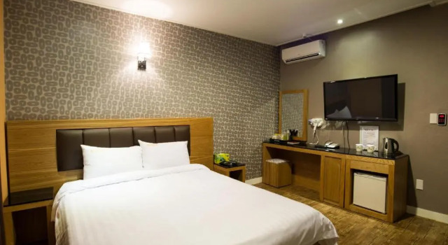 Номер Business Pungnam Tourist Hotel