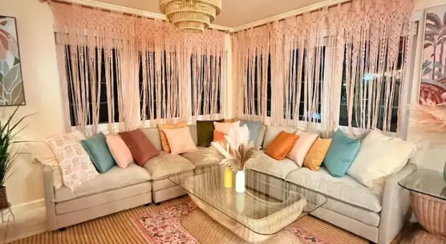 4 Bedroom Studio Luxury Suite, 预订 度假屋 塞普勒斯湖 福特梅耶地区