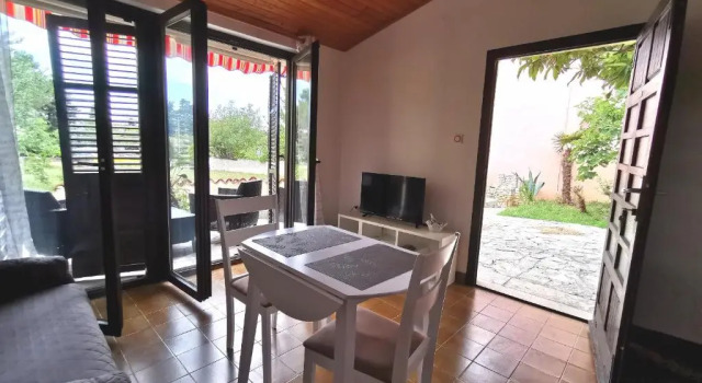 Студия Apartmani Koin