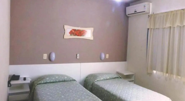 Двухместный номер Standard Hotel Cambirela
