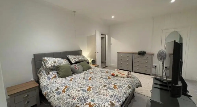 Коттедж Spacious 3-bed Terrace, Great Links
