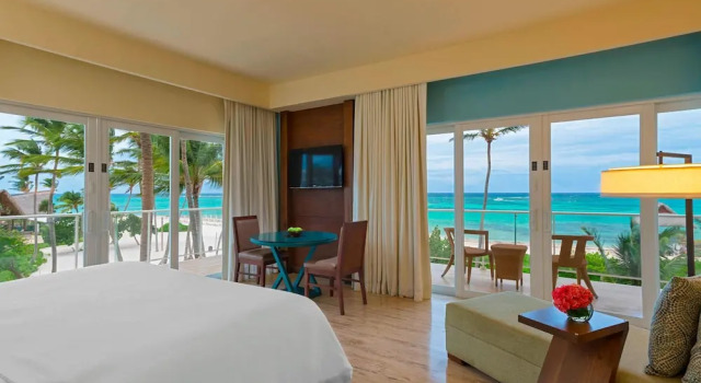 Двухместный полулюкс с балконом и с видом на океан The Westin Puntacana Resort