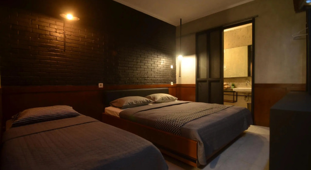 Naraya house