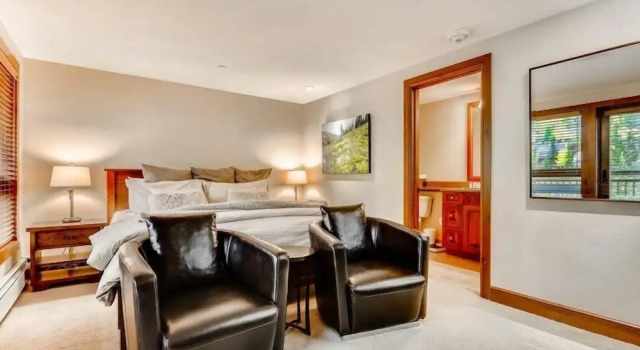 Vail Lion Square 550S, Забронировать Апартаменты/квартира Отели Вейл с парковкой, Парковка
