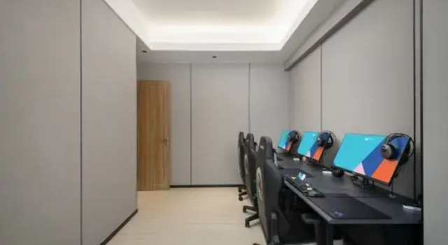 Трёхместный люкс c 1 комнатой i Electronic Sports Hotel (Chengdu The Tianfu Panda Tower Hongxing Bridge Subway Station)