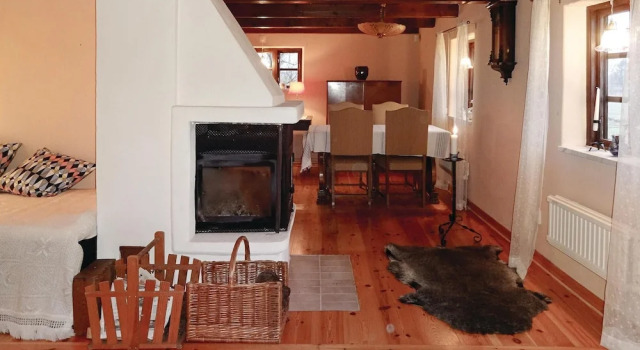 Awesome Home in Lövestad With 2 Bedrooms and Wifi, Book Hotel  