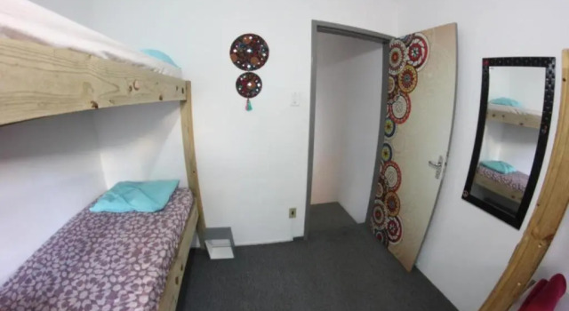 Seng i sovesal (sovesal til kvinder) Das Cariocas Hostel