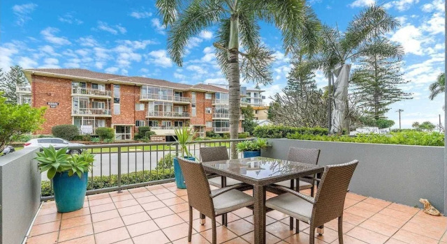 Апартаменты с 2 комнатами с балконом и с видом на океан Pacific Place Apartments