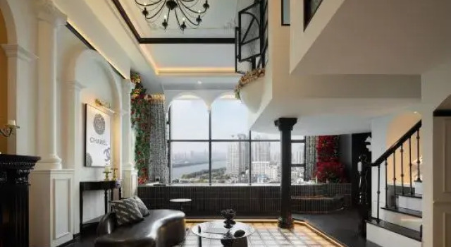 Трёхместный люкс с видом на реку Yiyu Swimming Pool Hotel (Wu Yi Square IFS)