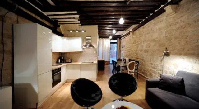 Apart of Paris - Souplex Loft Apartment - Le Marais, Забронировать Апартаменты/квартира 3-й округ: Маре Париж, рядом с Станция метро Rambuteau