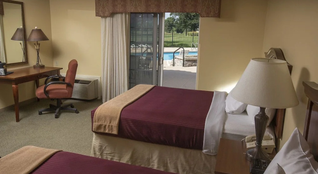 Двухместный номер Standard Swan Lake Resort