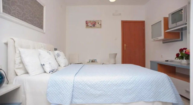 Студия Apartments Gold