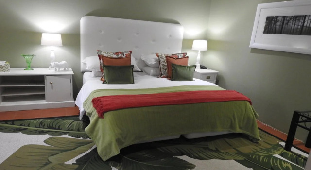 Riverside Boutique Hotel