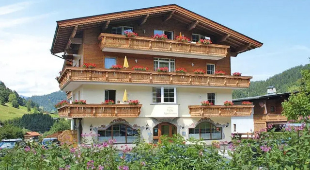 Апартаменты Apartment in Kitzbuhel Alps With Wellness Area