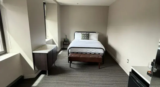 Номер Standard The British Hotel