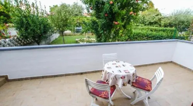 Apartments Mare, Забронировать Апартаменты/квартира Пореч Poreč Riviera, рядом с Старый город Пореча