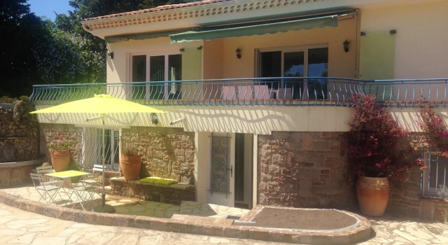 Apartment With one Bedroom in Saint-raphaël, With Pool Access and Wifi, Забронировать Апартаменты/квартира Сен-Рафаэль Mimosa Road