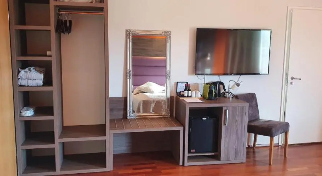 Трёхместный номер Superior Hotel Kriunes