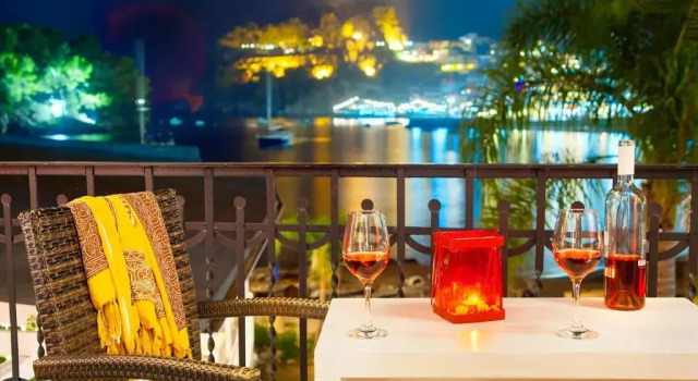 Полулюкс с видом на море Villa Rossa