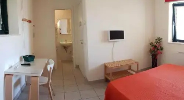 Bambù Affittacamere & Residence, Забронировать Отель Отели в центре Терамо, в центре