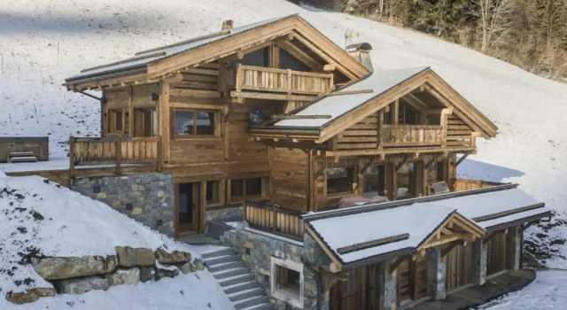 Chalet 5★, 12 pers, spa, sauna, proche pistes, 5 ch. - FR-1-304-229, Забронировать Шале Виллы Овернь-Рона-Альпы, Вилла
