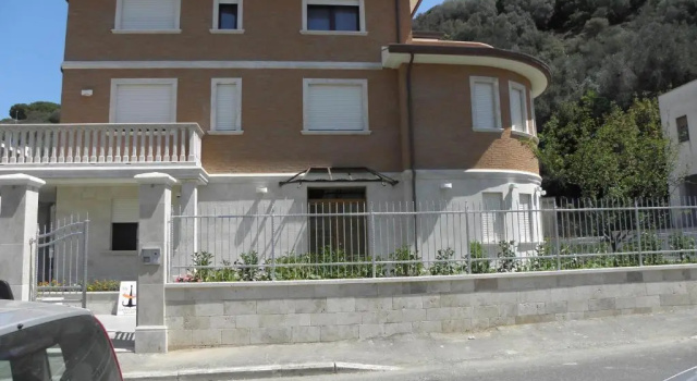 Appartamenti Villa Ancora, Забронировать Отель Отели Кастильоне-делла-Пеская с парковкой, Парковка