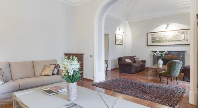 Апартаменты Amazing 4 bedrooms apartment with garden