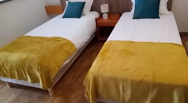 HOTEL DU MIDI, Забронировать Отель Отели Vercors с парковкой, Парковка