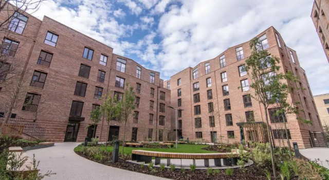 Entire 2 Bed - Free Parking - No. 15 - The Cosy Collection Ltd, Book Hotel York North Yorkshire