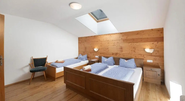 Alpenchalet Lacknerbrunn bis 23 P, Забронировать Шале Виллы Майрхофен, Вилла