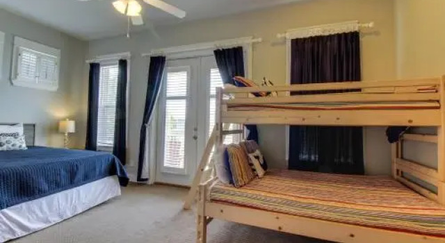 1 By the Sea, Varaa Huoneisto Hotellit Emerald Coast uima-altaalla, Uima-allas