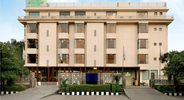 Lemon Tree Hotel Alwar, Забронировать Отель Отели штата Раджастхана 4 звезды, 4*