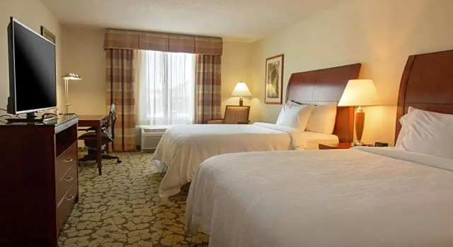 Номер Hearing Accessible Hilton Garden Inn Myrtle Beach/Coastal Grand Mall