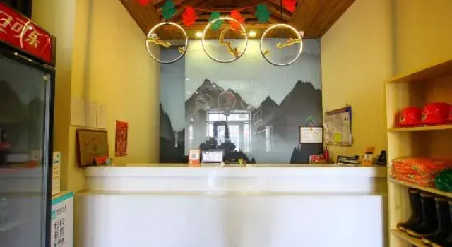 Jinhui Fashion Hotel, Book Hotel Baicheng Jilin