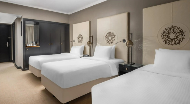 Sofitel Shahd Al Madinah, Забронировать Отель Отели Медины с завтраком, рядом с Ворота короля Фадха в мечети Масджид ан-Набави, Завтраки