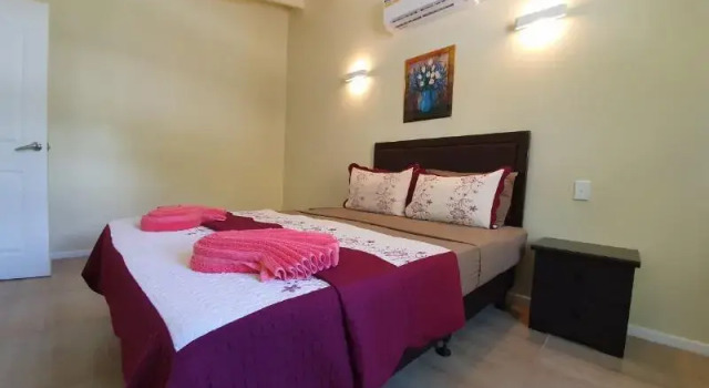 Suite Le Uaina Beach Resort