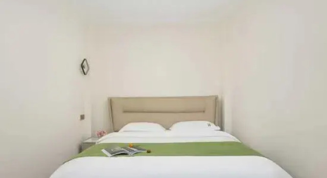 Люкс с 3 комнатами с видом на море Four Points by Sheraton Hefei Shushan