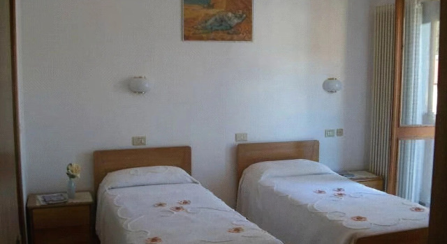 B&B da Guerrino, Prenota Bed & breakfast Alpago Italia