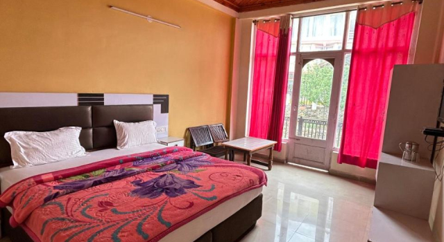 Lake View Rooms In Khajjiar