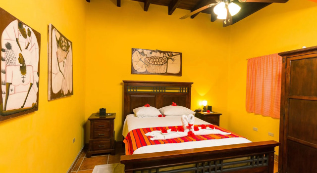 Bananarama Dive & Beach Resort, Book Ferieresort 3-stjernede hoteller i Roatan, 3*