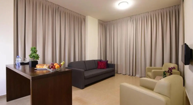 Suite con vista sulla città Byblostar Hotel