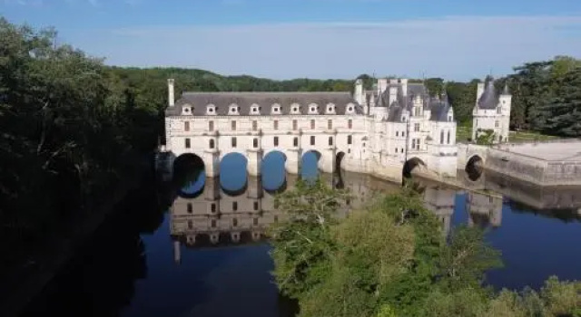 Chez Lucie en Touraine, Book Hotel Montlouis-sur-Loire 