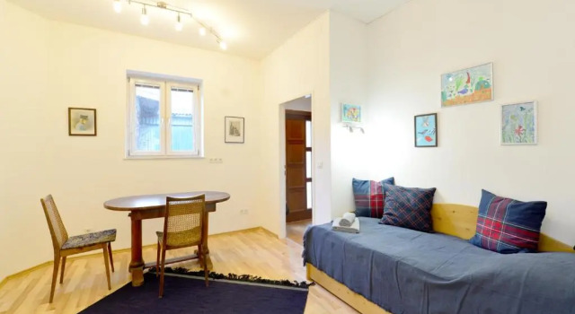 House with Courtyard & Parking Close To Stadtpark, Varaa Hotelli 03. Landstraße Wien
