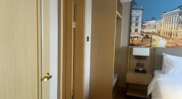 Люкс Vienna International Hotel (Zhongshan Shaxi Branch)