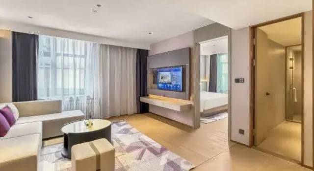 Люкс Deluxe Lavande Hotel (Beijixing Square Songyuan Park Branch)