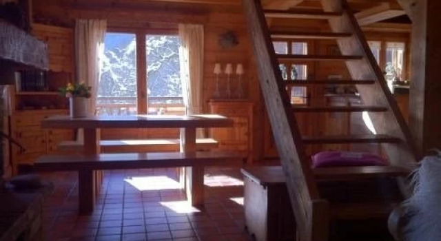 Le Chalet De Jane, Забронировать Шале Коттеджи Салланш, Коттедж