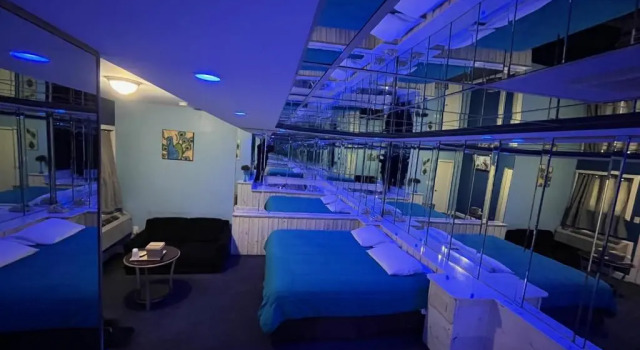 Люкс Executive Gallery Holiday Motel